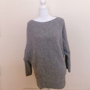 Jennifer Lopez Sweater Gray Size medium